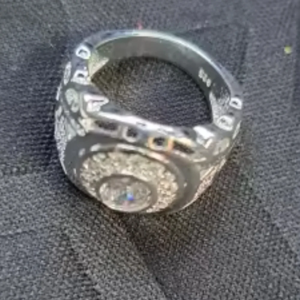 Sophisticated Men's 925 Silver Ring with Oval Centerpiece Sz 10